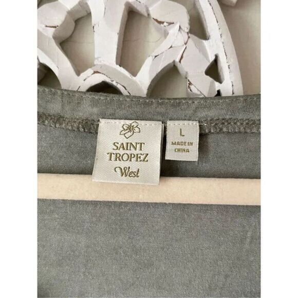 1672 Boho Sage Green Top Size Large - Picture 3 of 6